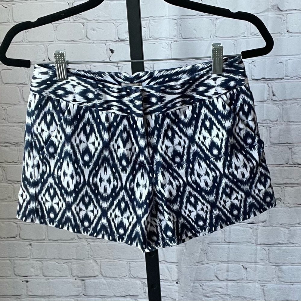 Cremieux Printed Shorts Size 4